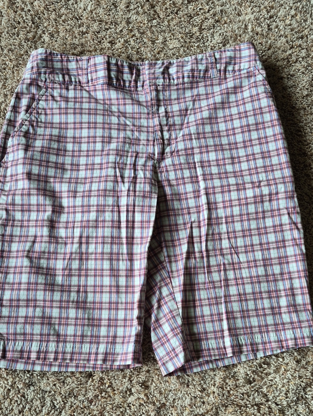 Greg Norman Collection Pink and White Plaid Flat Front Golf Shorts, 8